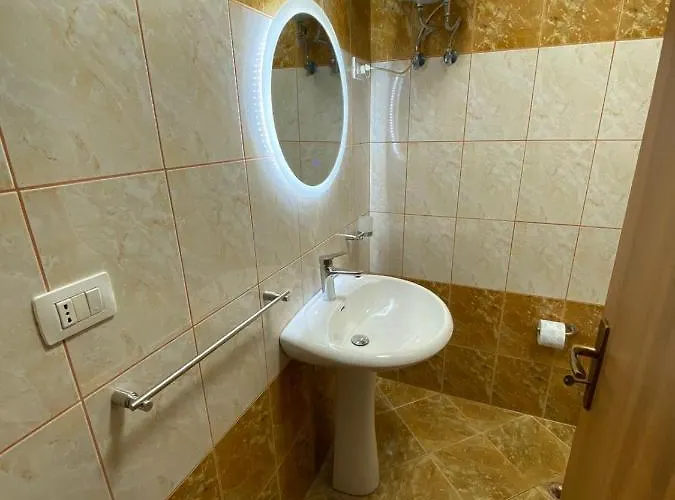 Apartment Joni's 10 *